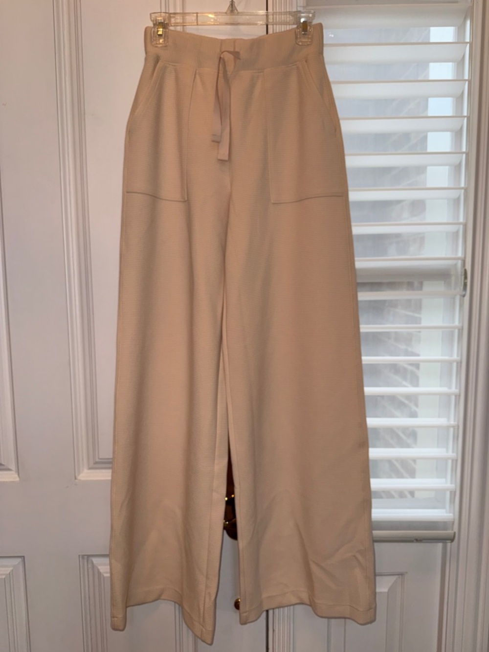 SPANX Air Essential French Rib Wide-Leg Pants in Toasted Coconut size Small Tall